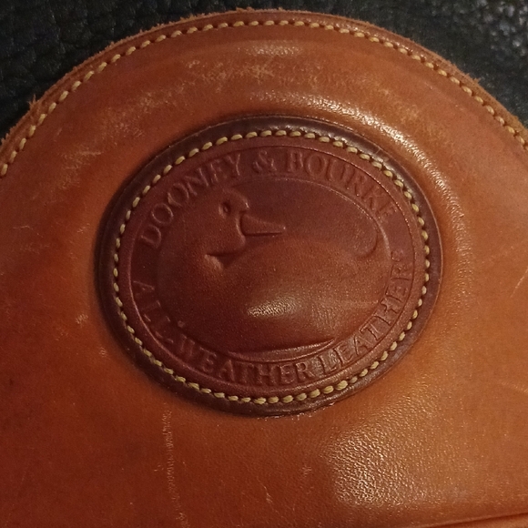 Vintage Dooney & Bourke Brown and Black Teton Leather Bucket Bag - Picture 4 of 12